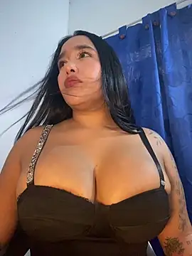 Snapshot of mis-violetha chatting on June 12, 7:55 pm mis-violetha online show from June 12, 7:55 pm