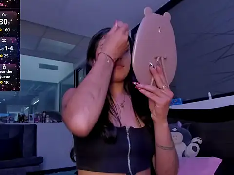 princesstina- online show from January 8, 7:42 pm