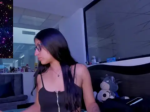 princesstina- online show from January 9, 7:10 pm