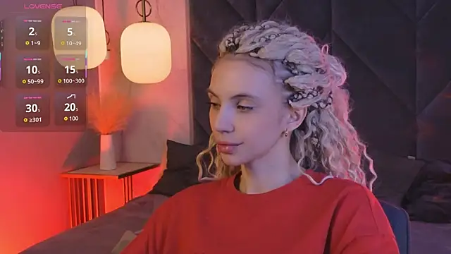 mia silkk online show from December 15, 7:25 am