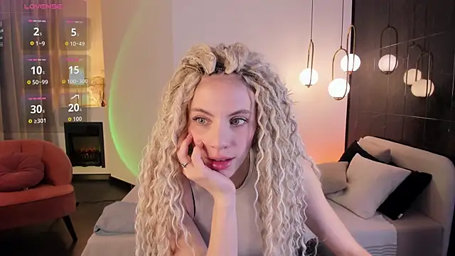 mia silkk online show from October 14, 6:03 am