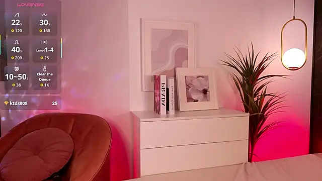 mia silkk online show from February 19, 6:10 am