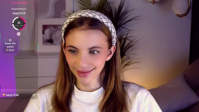 mia silkk online show from November 14, 6:17 am