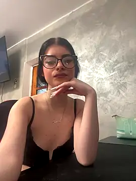 MissHerra2 online show from December 5, 8:24 am