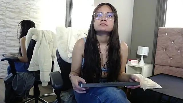  kita online show from November 3, 11:47 am