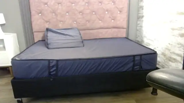  kita online show from November 10, 1:49 pm