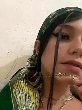 nfttluiza online show from November 10, 11:10 pm