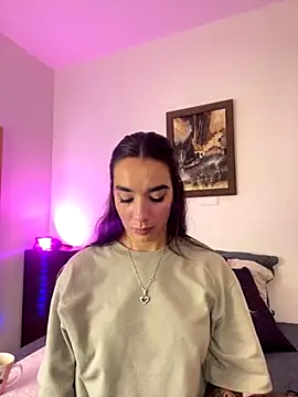 Snapshot of _Emily_Sands_ chatting on October 27, 11:27 pm  Emily Sands  online show from October 27, 11:27 pm