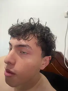 AlessiaLuxx online show from February 21, 1:07 am