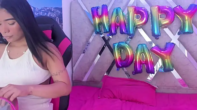 Snapshot of ava_wildes chatting on November 20, 8:09 pm ava wildes online show from November 20, 8:09 pm