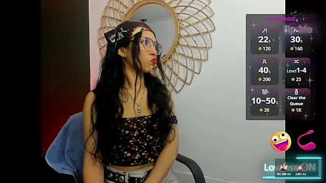 Snapshot of Maite_black chatting on December 2, 3:19 am Maite black online show from December 2, 3:19 am