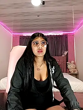 Snapshot of Briseida-White chatting on October 12, 7:26 pm Briseida-White online show from October 12, 7:26 pm