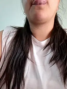 morenalatinaa online show from January 8, 1:50 pm