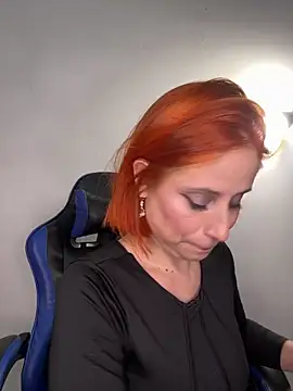 Adeline 1 online show from October 26, 9:04 pm