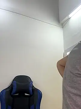 Adeline 1 online show from December 5, 2:21 am