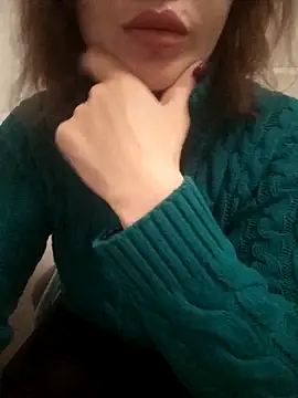 Snapshot of Ambika_beauty chatting on October 16, 4:37 pm Ambika beauty online show from October 16, 4:37 pm