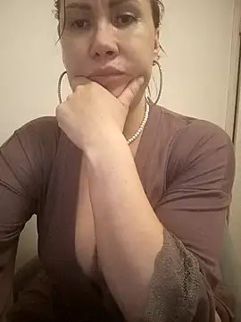 Ambika beauty online show from November 5, 8:34 pm