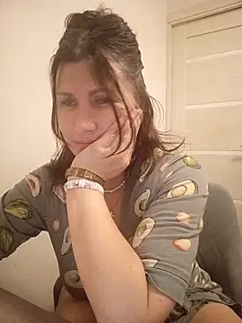 Ambika beauty online show from March 21, 9:30 pm