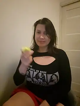 Snapshot of Ambika_beauty chatting on May 3, 7:06 pm Ambika beauty online show from May 3, 7:06 pm