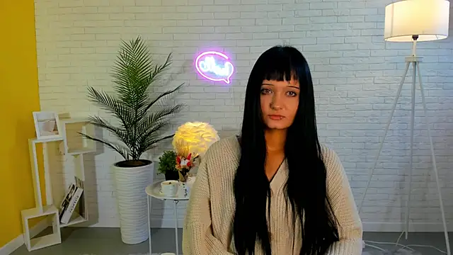 Snapshot of SherronSenner chatting on October 16, 6:32 am SherronSenner online show from October 16, 6:32 am