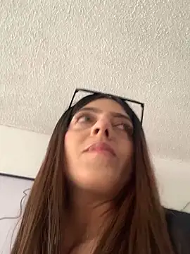 ElectraPink  online show from December 16, 12:42 pm