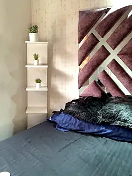 ElectraPink  online show from October 31, 12:46 pm