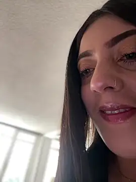 ElectraPink  online show from February 17, 1:30 pm