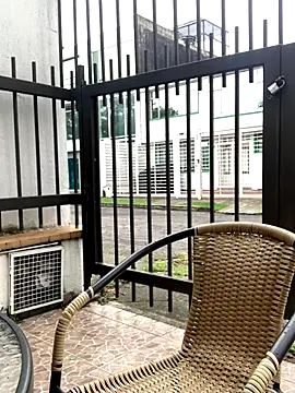 ElectraPink  online show from November 17, 12:31 pm