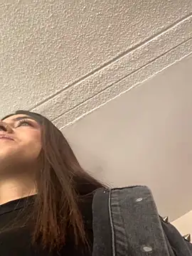 ElectraPink  online show from December 5, 12:48 pm