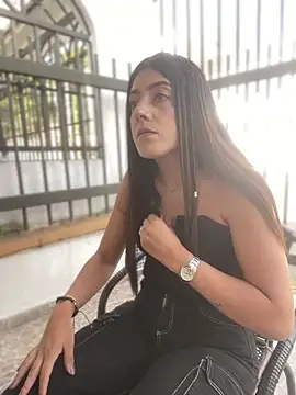 ElectraPink  online show from March 7, 1:38 pm