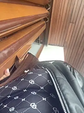 ElectraPink  online show from November 26, 12:49 pm