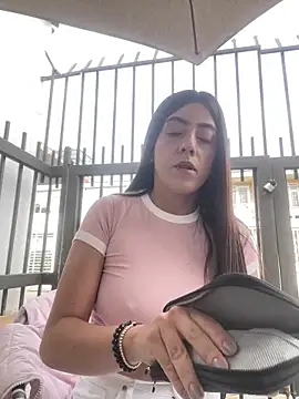 ElectraPink  online show from February 14, 1:22 pm