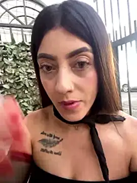 ElectraPink  online show from December 22, 1:00 pm