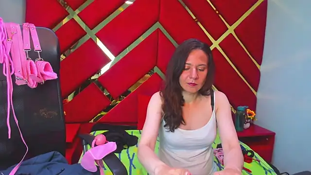 Kylie Bloom online show from March 16, 10:23 pm