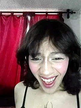 Snapshot of issa_bunny chatting on October 17, 7:15 pm issa bunny online show from October 17, 7:15 pm
