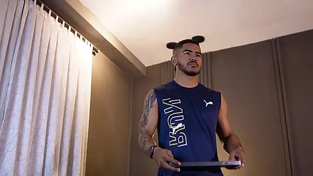 Reik Vonn online show from April 18, 12:07 pm