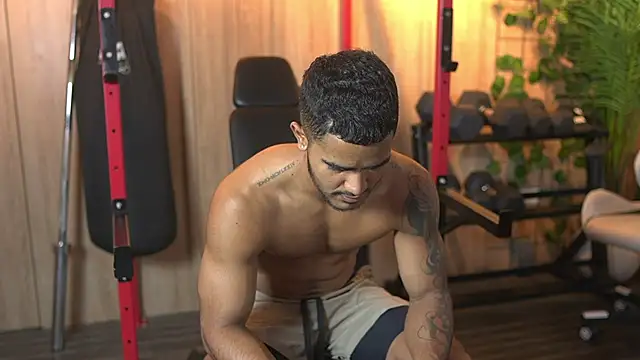 Reik Vonn online show from November 26, 12:27 pm