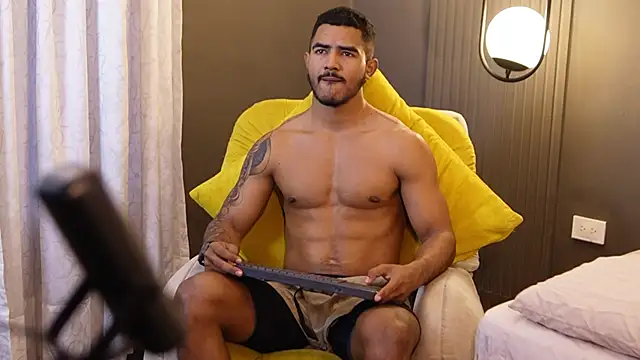 Reik Vonn online show from April 14, 12:43 pm