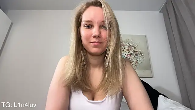 AIicaparkerc online show from February 28, 3:11 pm