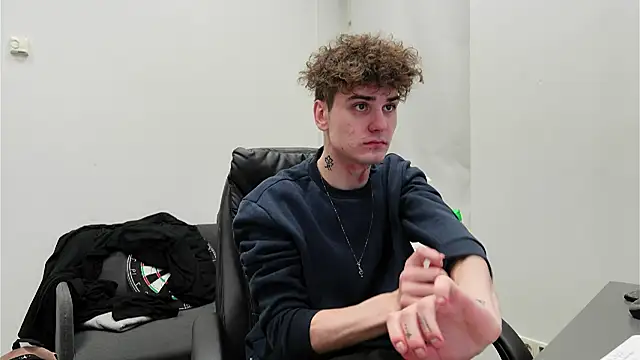 Nick Phillip online show from November 22, 2:16 pm