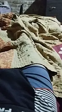 hotcouple79 online show from November 22, 7:46 pm