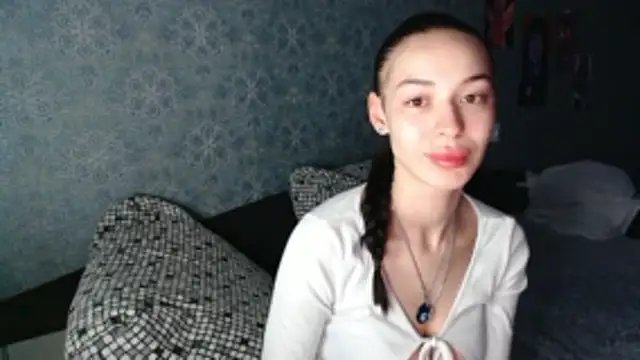 Daphne Darkthorn online show from November 10, 3:00 am