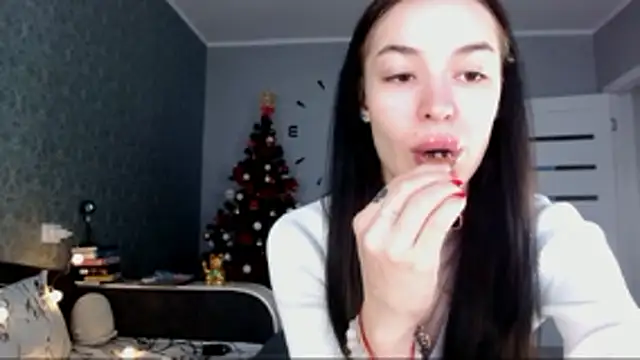 Daphne Darkthorn online show from January 8, 6:52 am