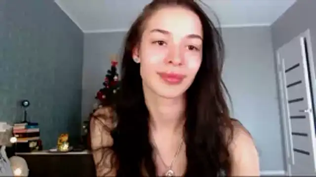 Daphne Darkthorn online show from January 6, 5:28 pm