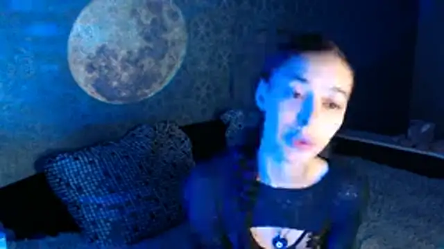 Daphne Darkthorn online show from November 13, 7:29 pm