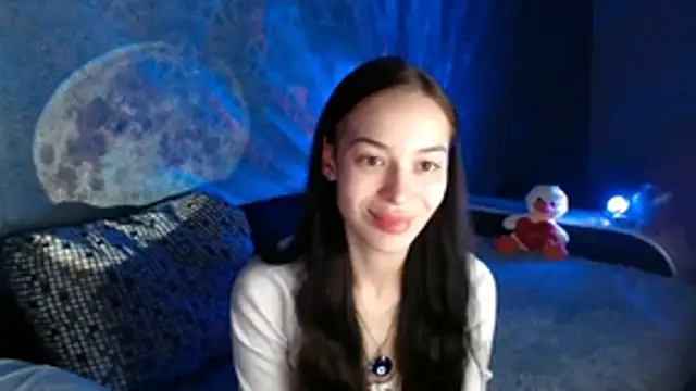 Daphne Darkthorn online show from November 13, 12:03 am