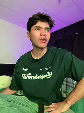 Im Camii online show from February 8, 10:07 pm