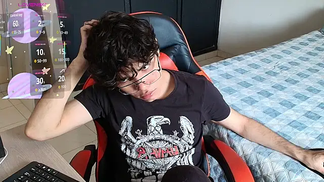 Snapshot of Im_Camii chatting on November 12, 6:23 pm Im Camii online show from November 12, 6:23 pm