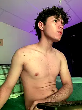 Snapshot of Im_Camii chatting on December 14, 11:32 pm Im Camii online show from December 14, 11:32 pm