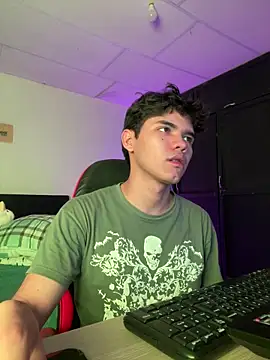 Im Camii online show from February 11, 9:25 pm